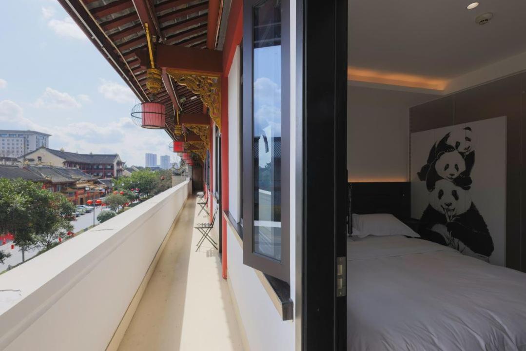 Qintai Tibetan Culture Boutique Hotel Csengtu Kültér fotó