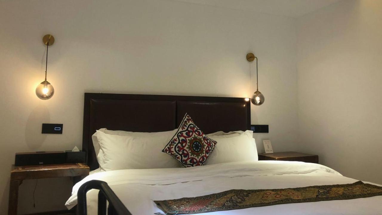 Qintai Tibetan Culture Boutique Hotel Csengtu Kültér fotó
