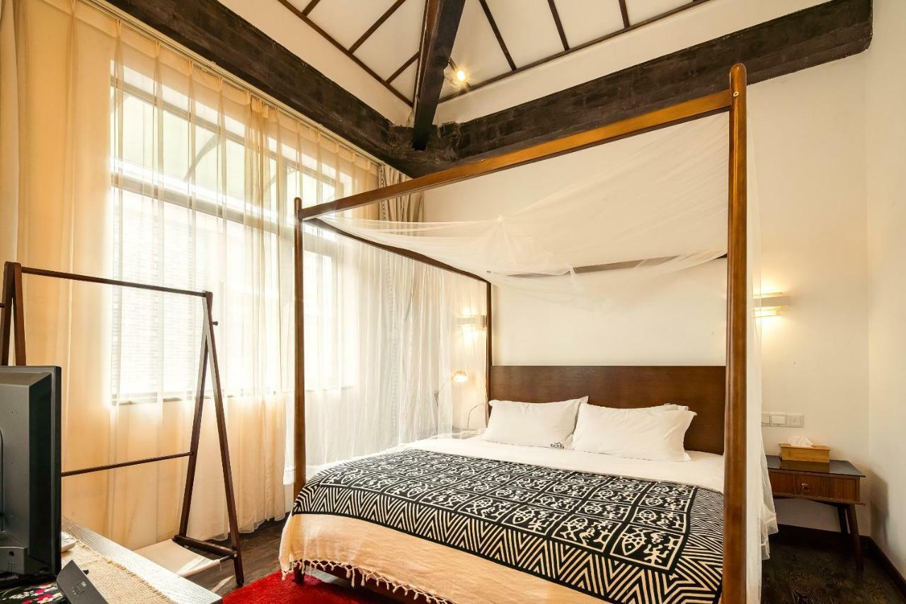Qintai Tibetan Culture Boutique Hotel Csengtu Kültér fotó